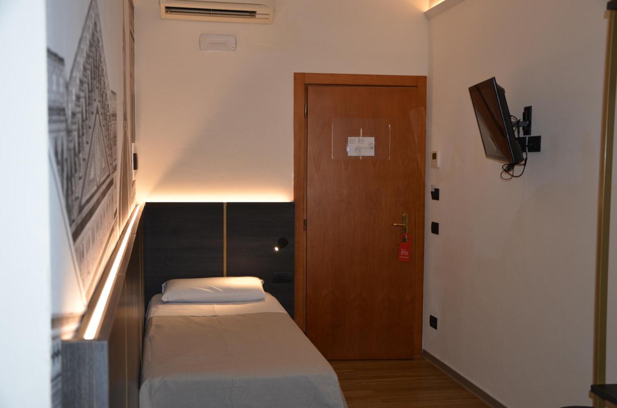 Hotel Mia Cara & Spa Florence Exterior photo